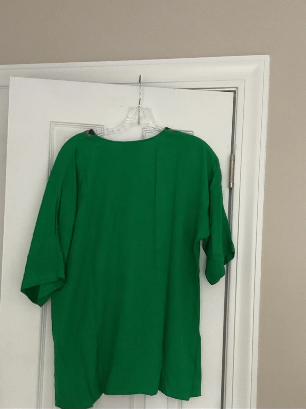 Escapada green Top with Pink & Navy Trim
